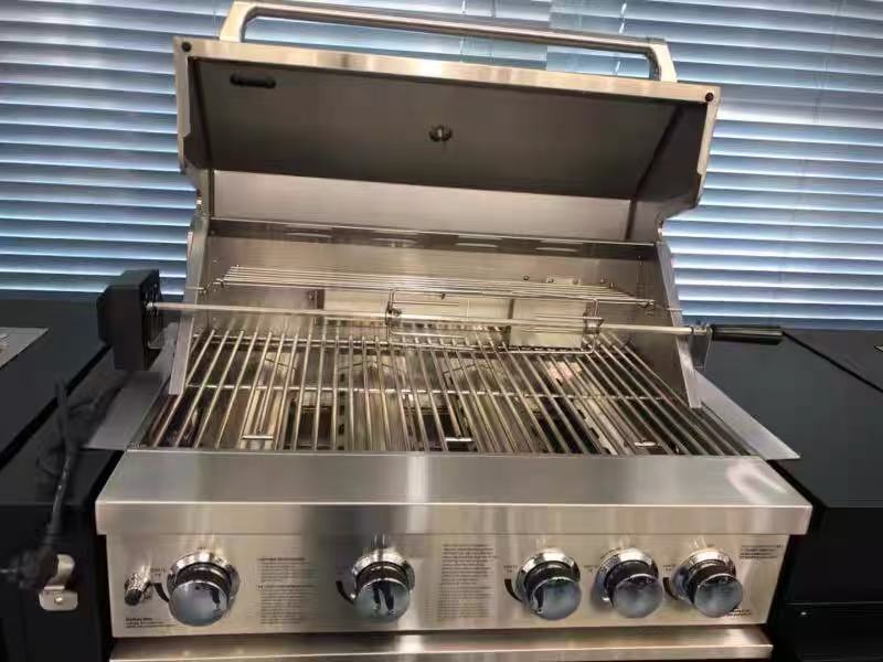 BBQ Grill — Open Lid